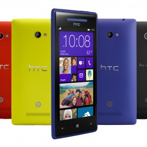 Компания HTC представила свои первые телефоны на базе Windows 8